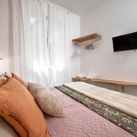 Amoneglia Hotell Eksteriør bilde